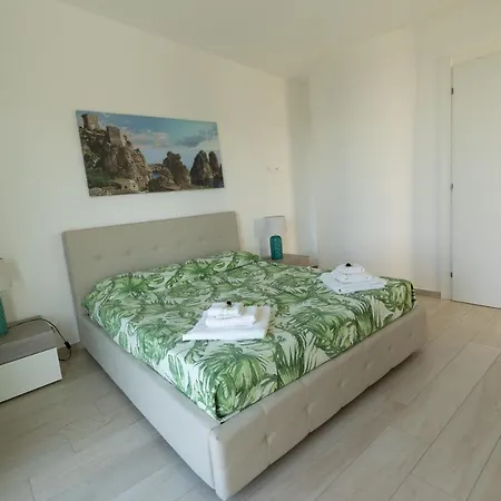 Vakantiehuis Cristina - Relax - Piscina E Vista Mare *